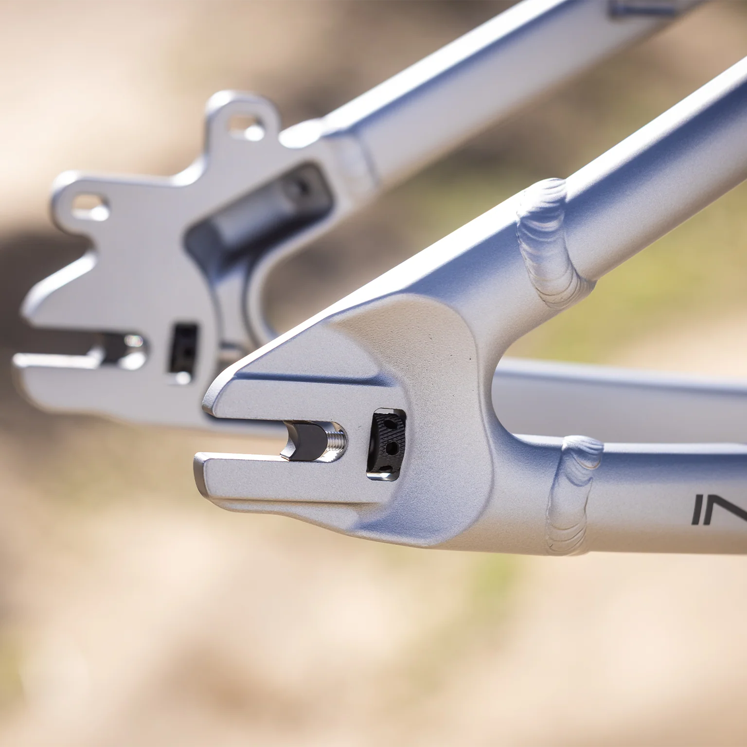 DJ Frame Titanium Gray - Image 10