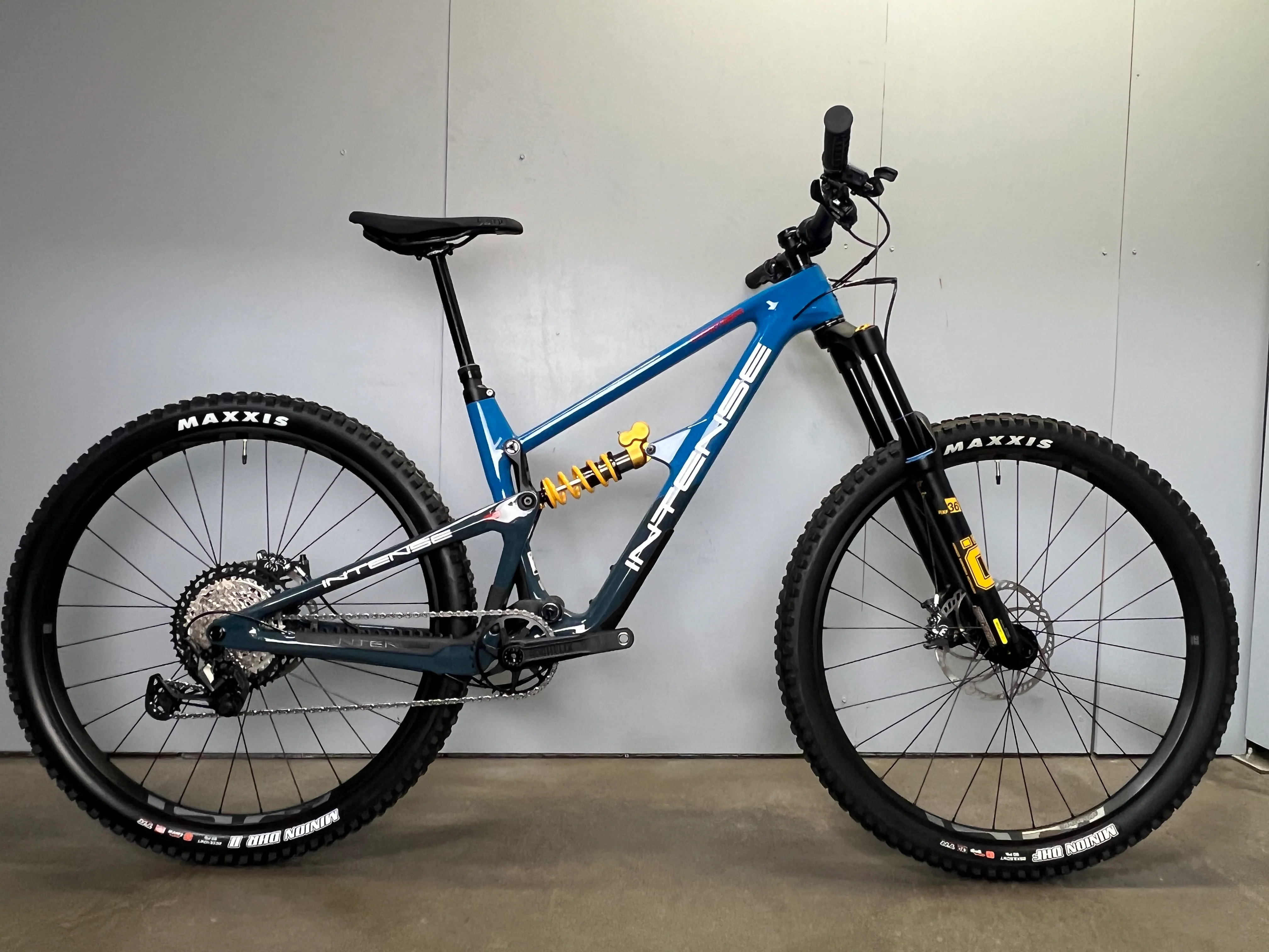 Thumbnail 1