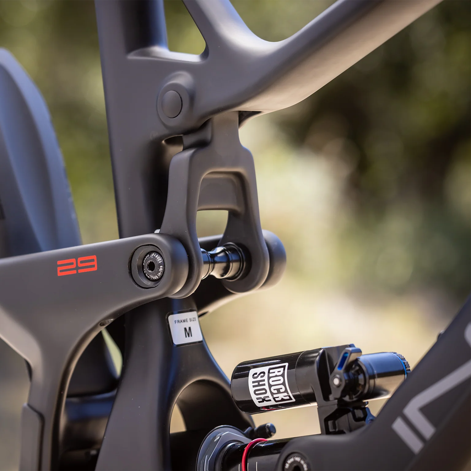 TRACER 29 FRAME SATIN BLACK - Image 10