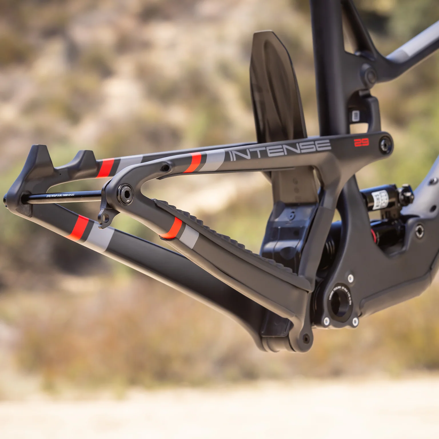 TRACER 29 FRAME SATIN BLACK - Image 8